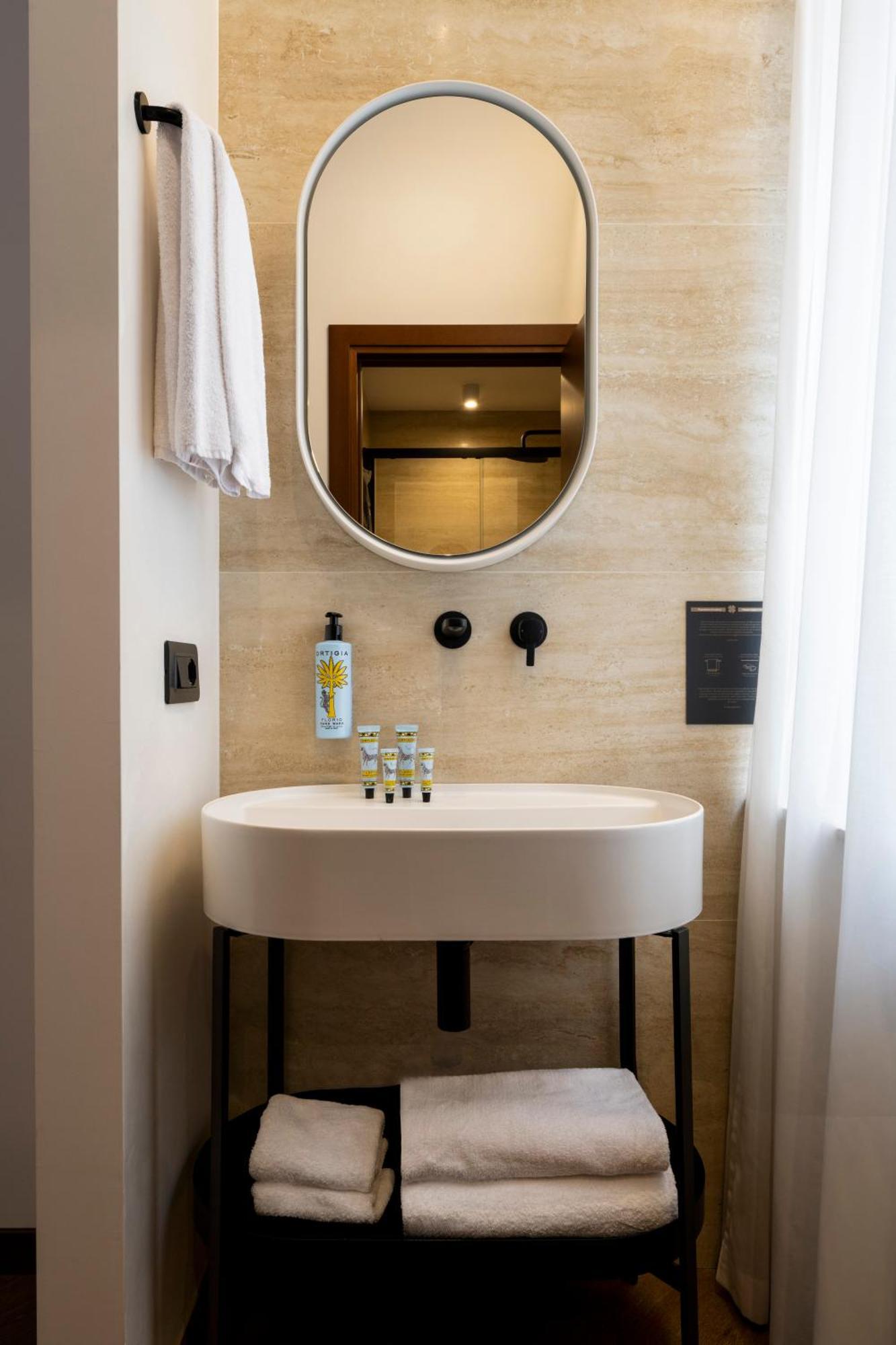 Boutique Hotel Piedra Rome City Centre Exterior foto